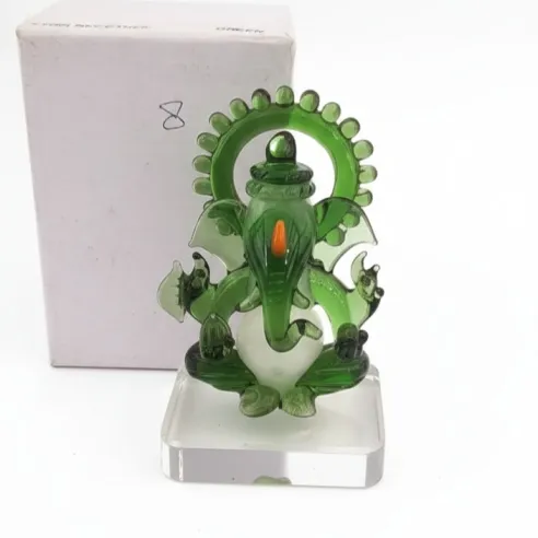 Green Glass Ganesha Idol(8)