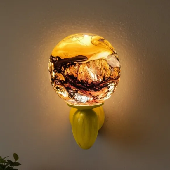 Modern Sculptural Wall Mount (559)